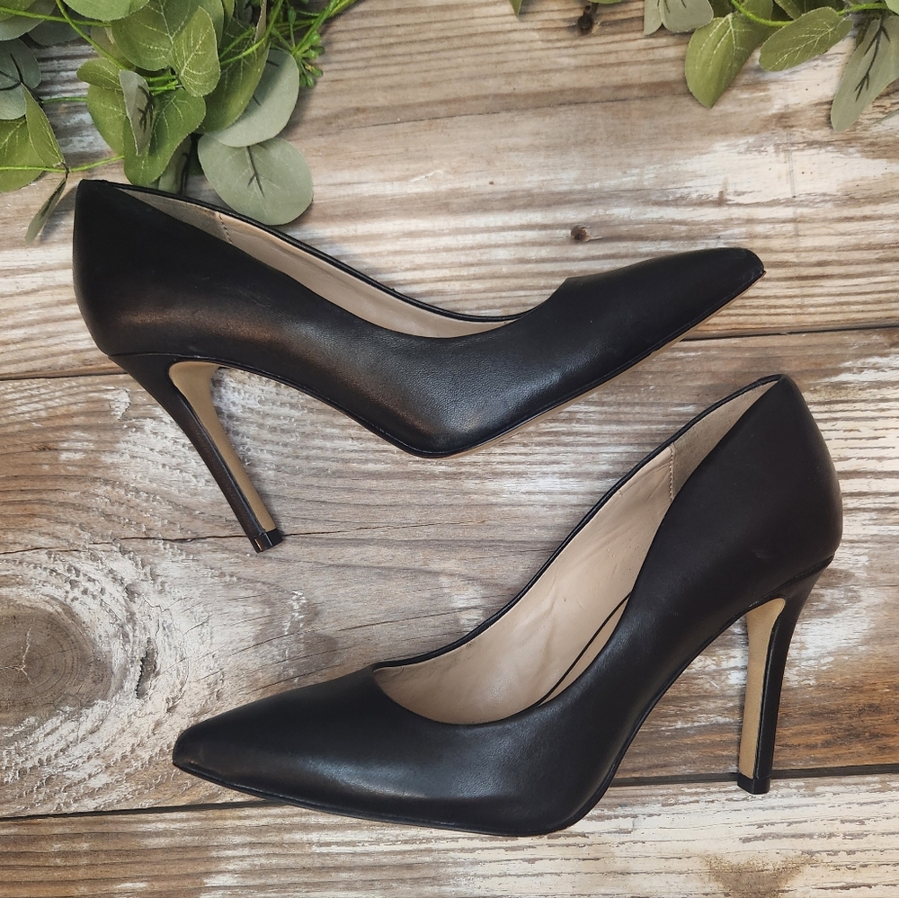 Saks 5th Avenue Cady Black Leather Pumps 3.5" Heel  Size 7 - Picture 5 of 11